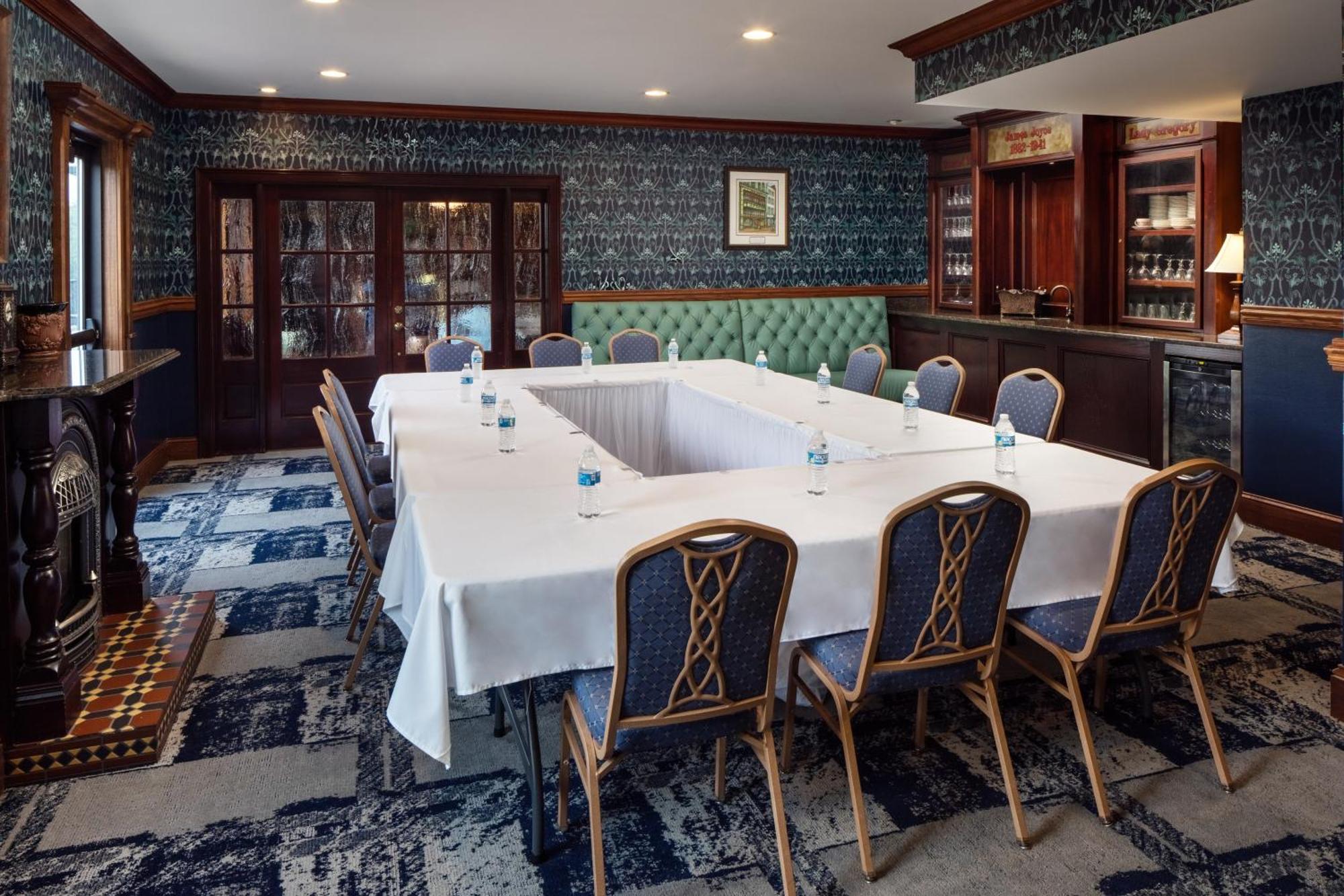 Irish Cottage Inn & Suites Galena Extérieur photo